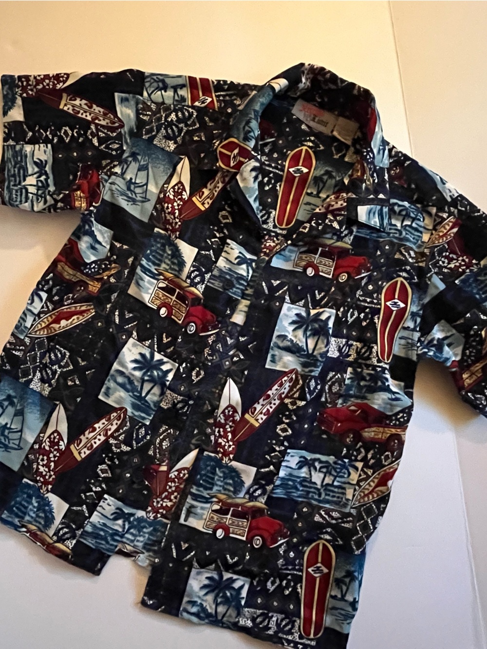Extreme Limits - Hawaiian Style Shirt - Boys Size 6/7 - EUC - Picture 4 of 5